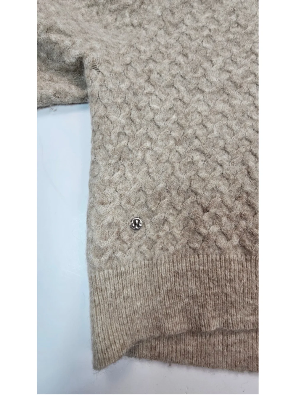 Lululemon Alpaca Wool Blend Crosshatch Sweater Women L Beige Cropped Cable Knit